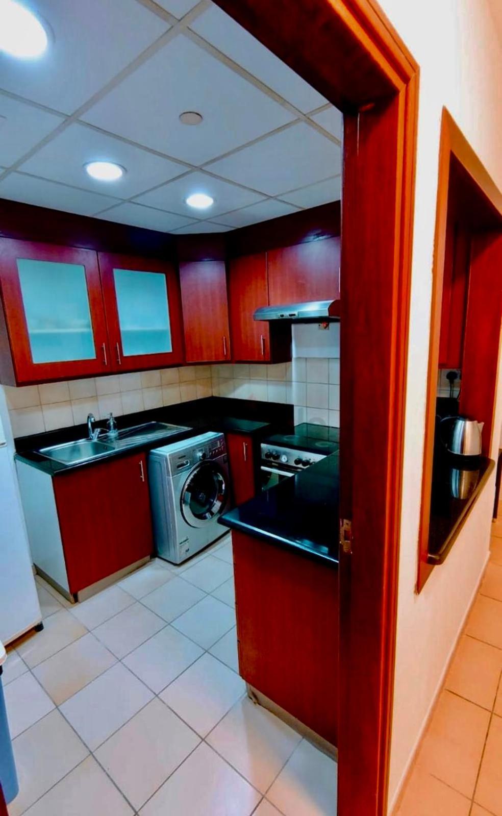 Four Stars Dubai Marina Jbr Hotel Bagian luar foto