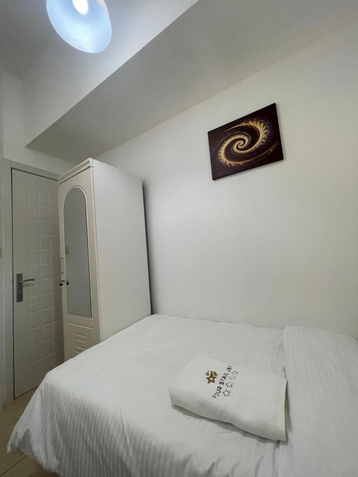 Four Stars Dubai Marina Jbr Hotel Bagian luar foto