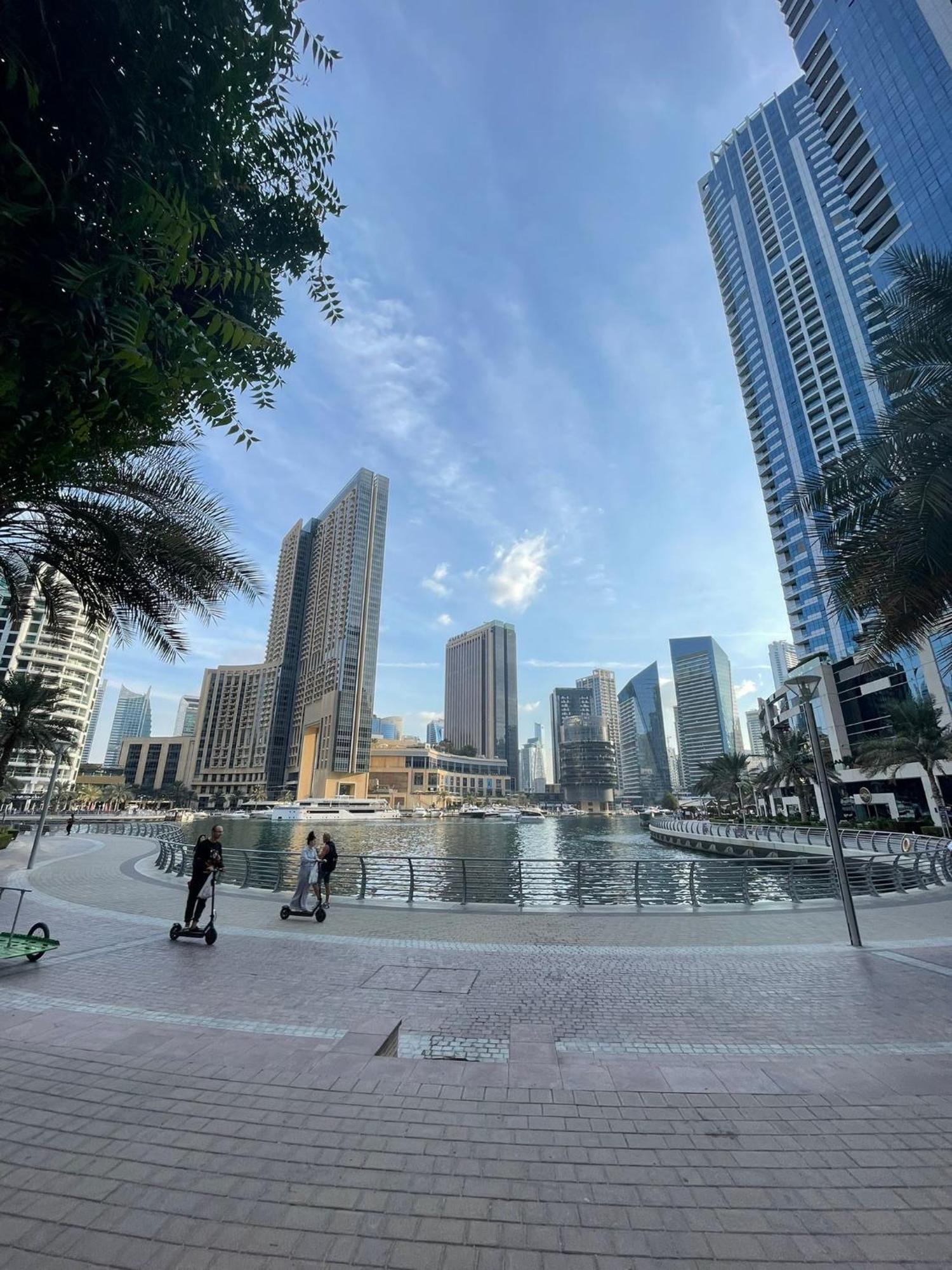 Four Stars Dubai Marina Jbr Hotel Bagian luar foto