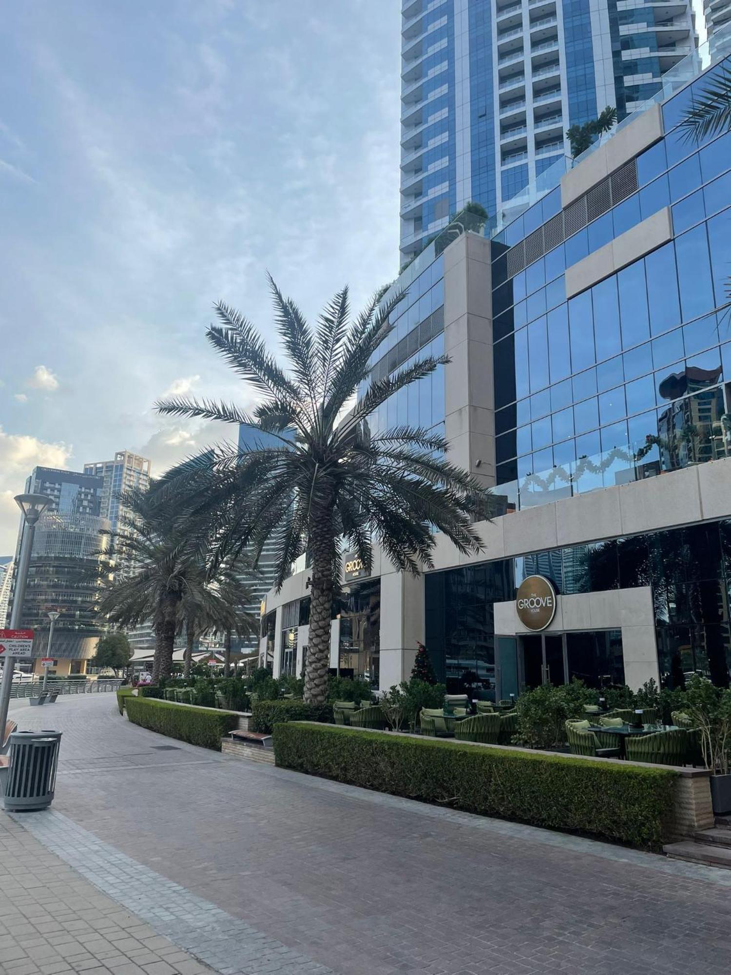 Four Stars Dubai Marina Jbr Hotel Bagian luar foto