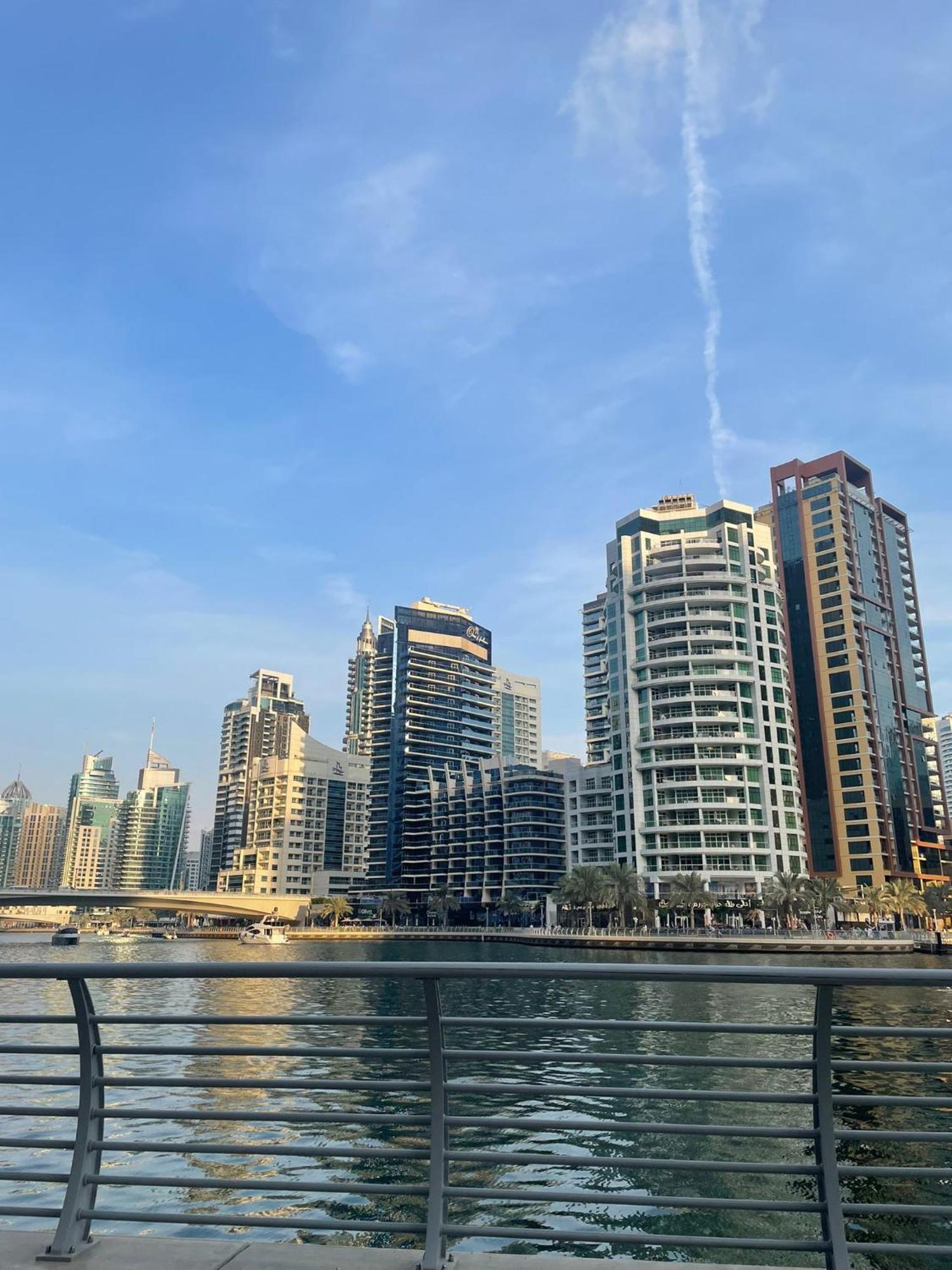 Four Stars Dubai Marina Jbr Hotel Bagian luar foto