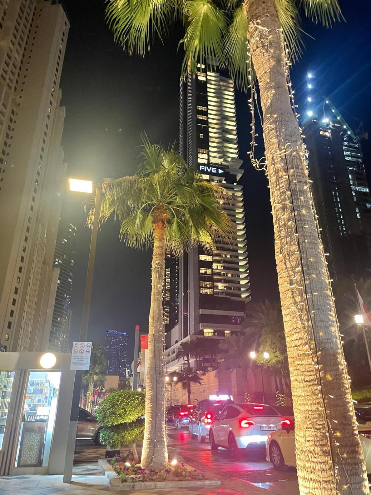 Four Stars Dubai Marina Jbr Hotel Bagian luar foto
