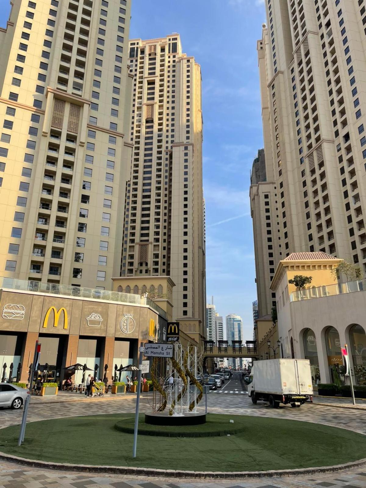 Four Stars Dubai Marina Jbr Hotel Bagian luar foto